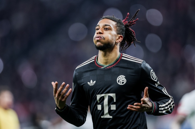 新普-德天空：奥利塞和迪奥曼德是利物浦今夏梦想目标，但签前者不现实